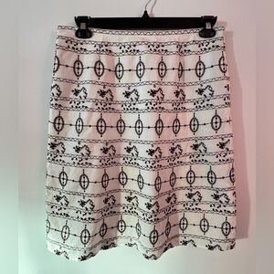 New, NWOT, Beautiful Ann Taylor Loft Embroidered Skirt in Size 12 Petite